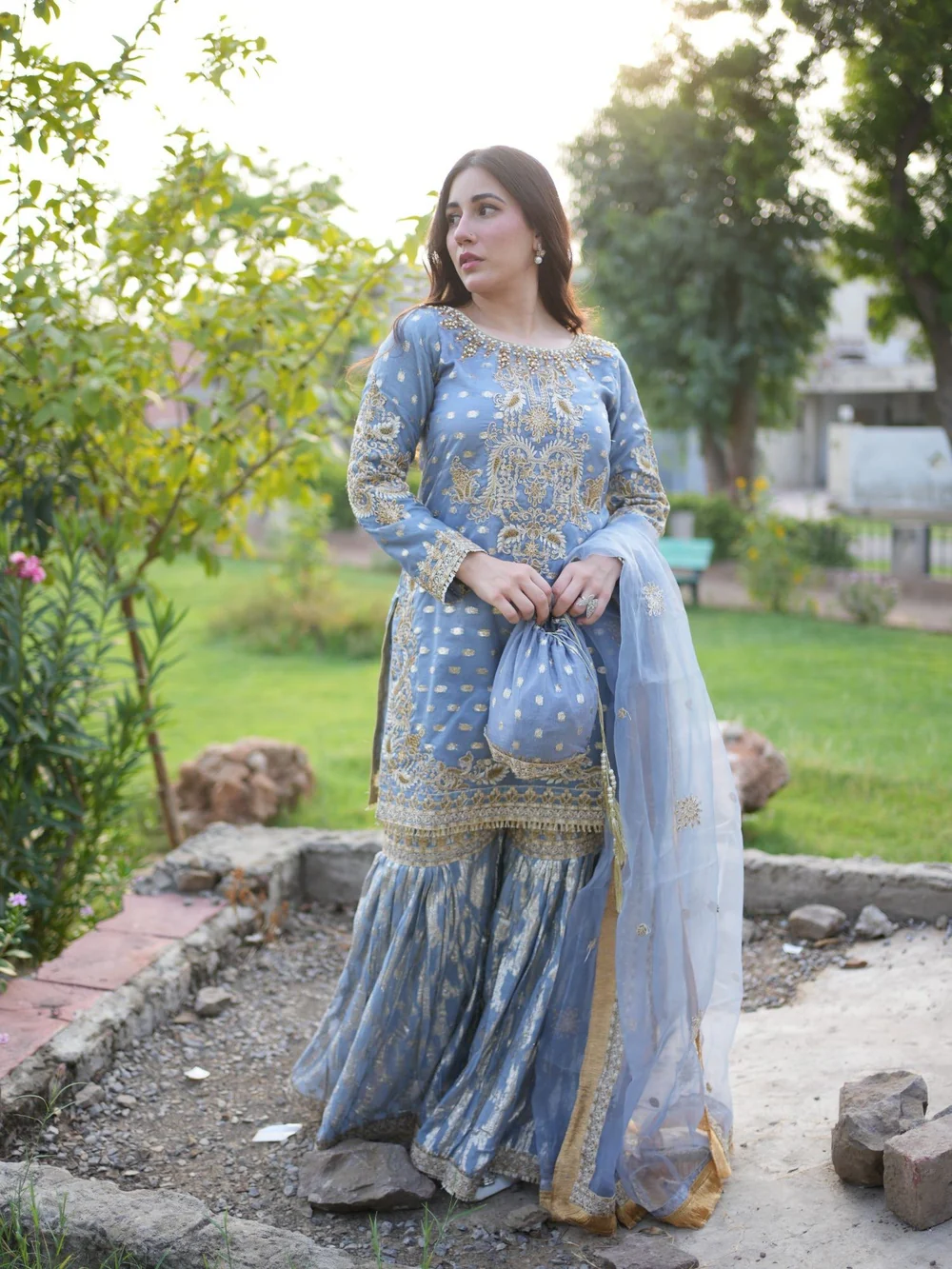 OCEAN CROWN by Sara Jahan