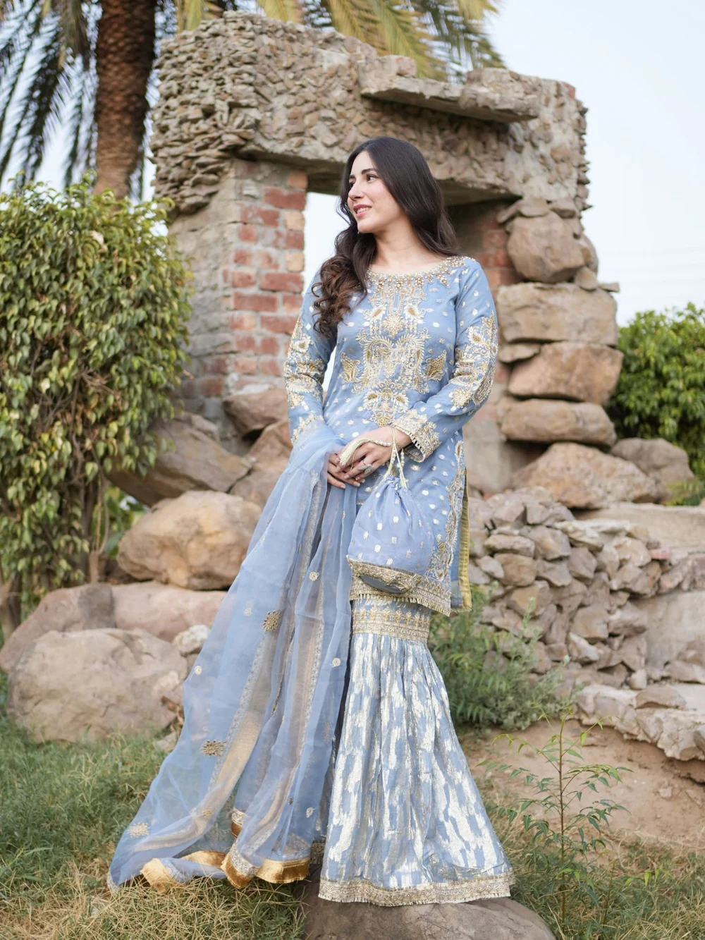 OCEAN CROWN by Sara Jahan - Image 4